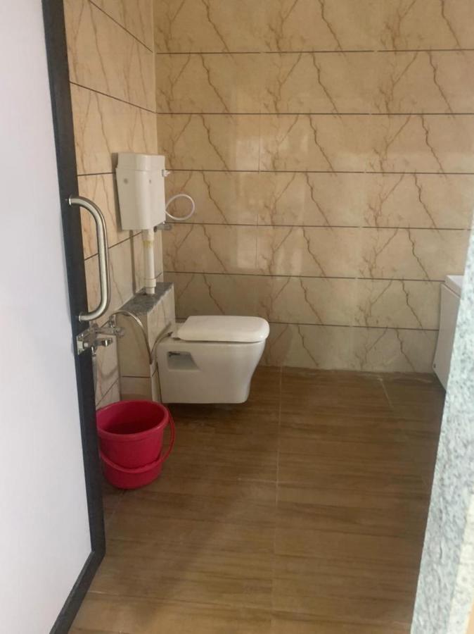 Kesar Hotel Viramgam Buitenkant foto